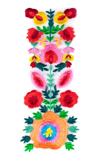 Haftowany motyw ludowy